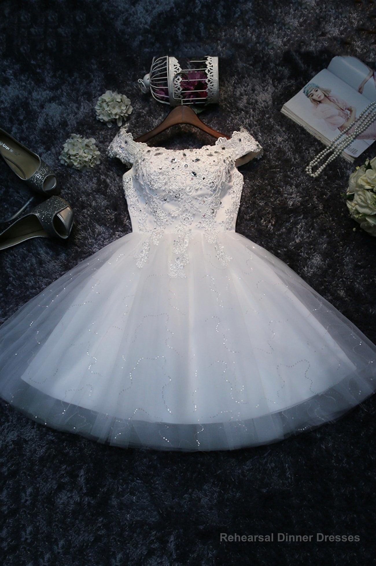 Cute Tulle Short A-Line Prom Dress, Off the Shoulder Homecoming Party Dress