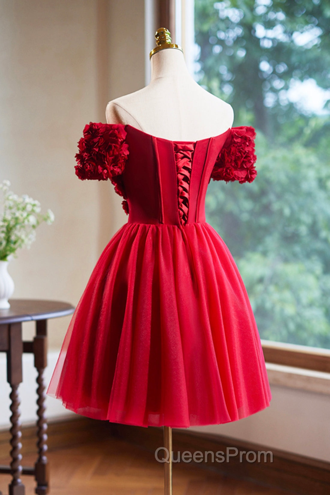 Cute Tulle Short Evening Prom Dress with Appliques, Red A-Line Homecoming Party Dress