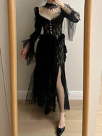 Dark Vintage Black Long Sleeve High-Slit Lace Tulle Classy Prom Dress