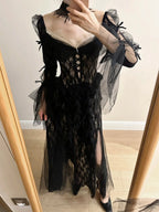 Dark Vintage Black Long Sleeve High-Slit Lace Tulle Classy Prom Dress
