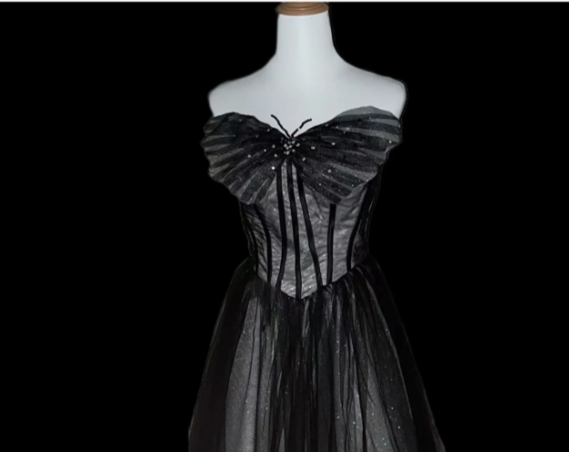 Dreamy Black A-Line Strapless Butterfly Tulle Long Ball Gown/Prom Dress