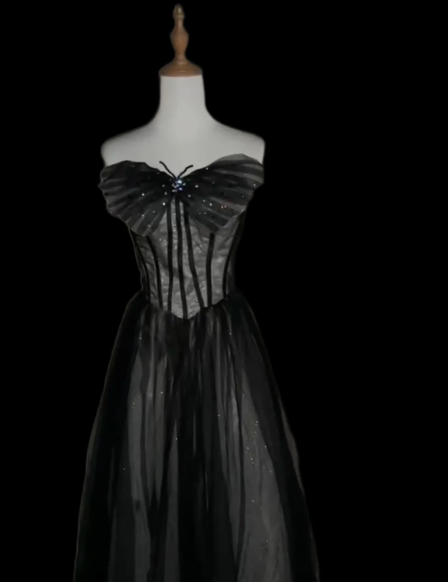 Dreamy Black A-Line Strapless Butterfly Tulle Long Ball Gown/Prom Dress
