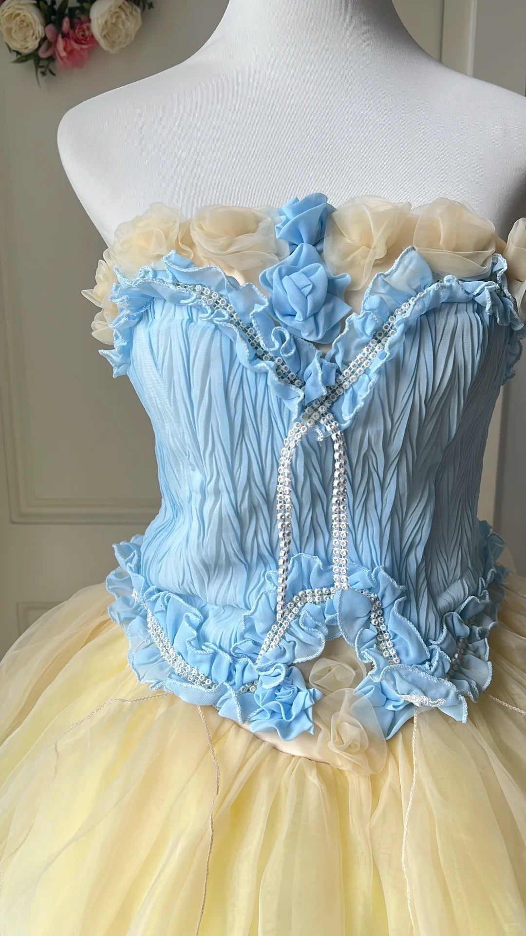 Dreamy Blue And Yellow Color-Blocked Strapless Tulle Ball Gown Prom Dress Sweet 16Th Dress