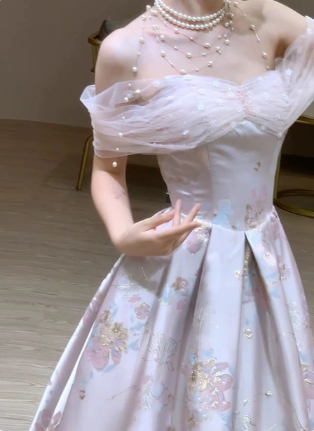 Dreamy Lavender Gray Pink A-Line Off-The-Shoulder Printed Satin Long Classy Prom Dress