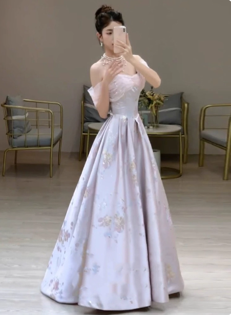 Dreamy Lavender Gray Pink A-Line Off-The-Shoulder Printed Satin Long Classy Prom Dress