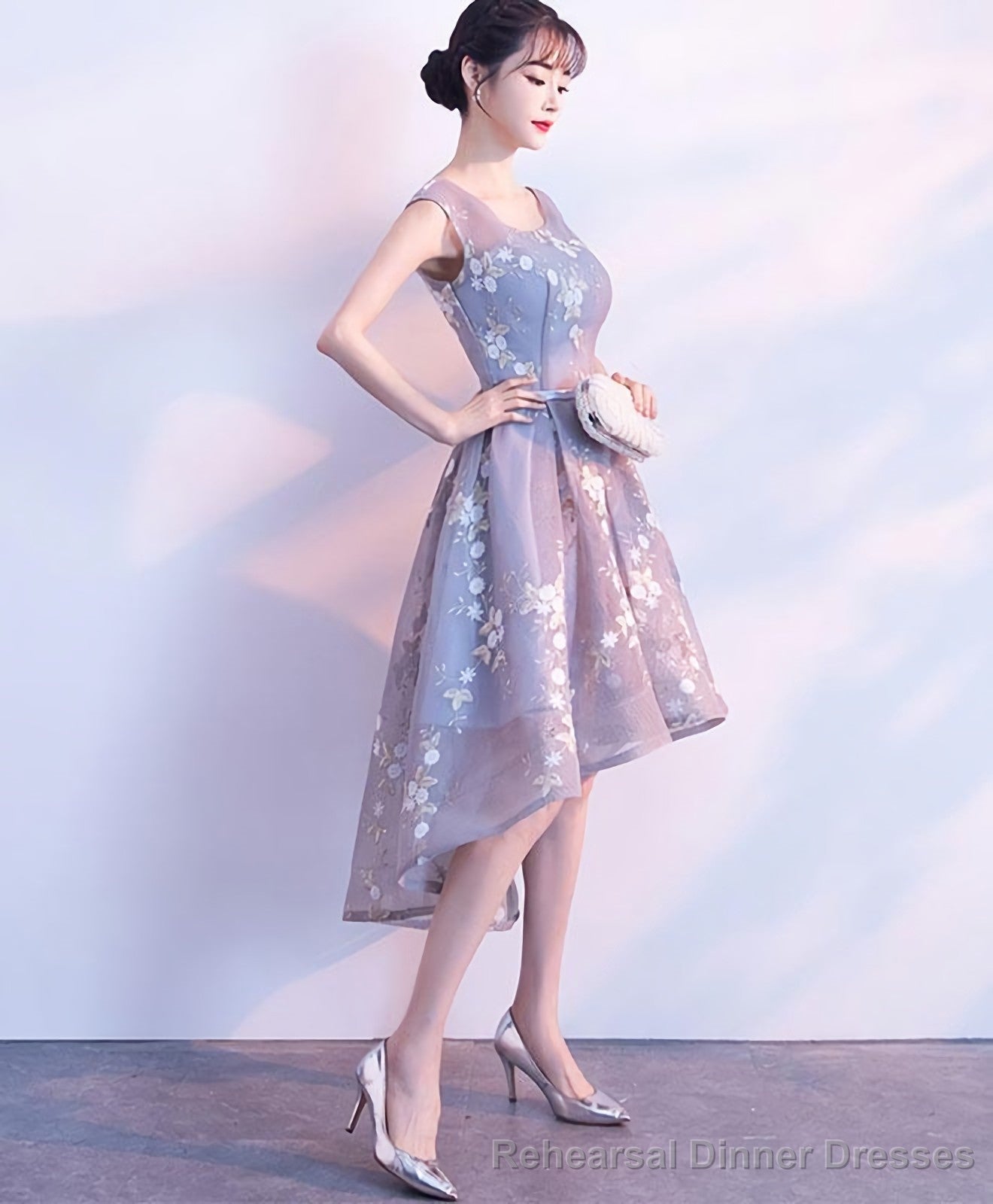 Cute Lace Round Neck Short Prom Dress Homecoming Dress