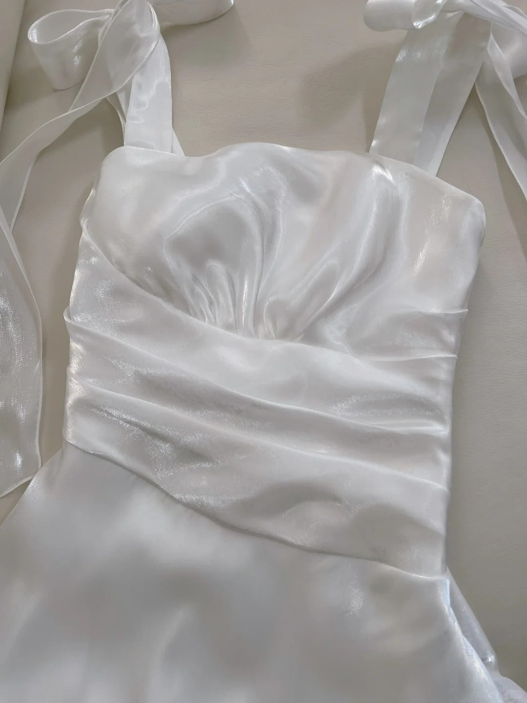 Elegant And Simple White Bud Square Neck Suspender Satin Classy Prom Dress Bridesmaid Dress