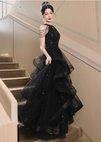 Elegant Black A-Line Halter Neck Chain Sequined Tulle Long Classy Prom Dress