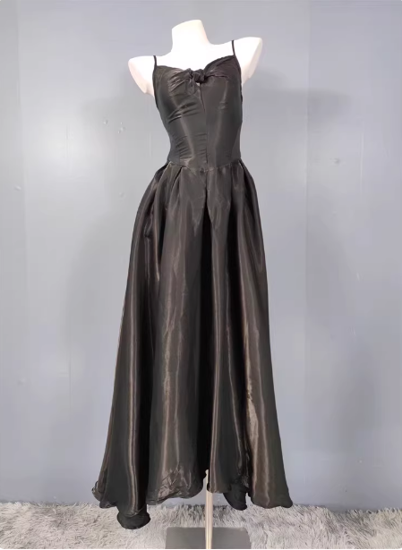 Elegant Black A-Line Spaghetti Strap Satin Long Classy Prom Dress