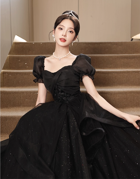 Elegant Black A-Line Square Neck Puff Sleeve Tulle Long Classy Prom Dress