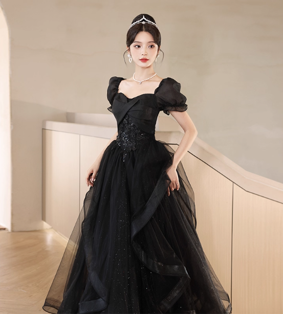 Elegant Black A-Line Square Neck Puff Sleeve Tulle Long Classy Prom Dress Main image