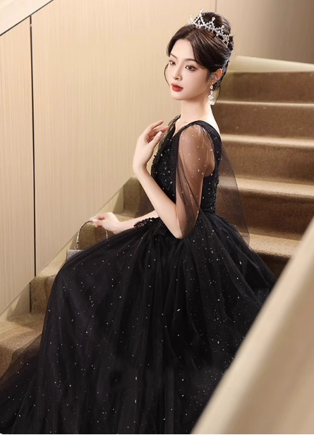 Elegant Black A-Line V-Neck Shawl Lace Tulle Long Classy Prom Dress