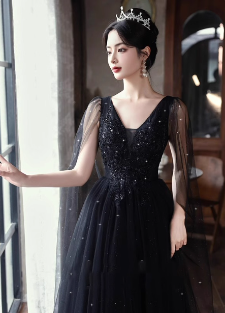 Elegant Black A-Line V-Neck Shawl Lace Tulle Long Classy Prom Dress