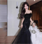 Elegant Black Mermaid Strapless Feather Sequined Tulle Classy Prom Dress