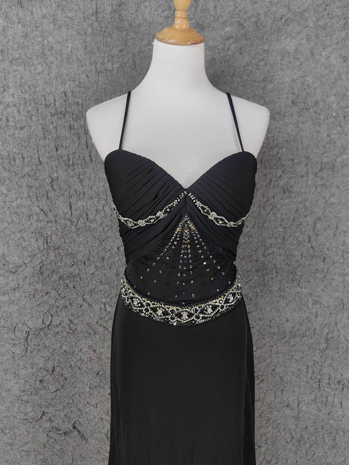Elegant Black Spaghetti Strap Sequin Beaded Split Chiffon Long Classy Prom Dress Secondary image