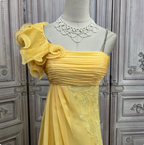 Elegant Bright Yellow A-Line One-Shoulder Ruched Floral-Appliqu¨¦ Chiffon Long Classy Prom Dress