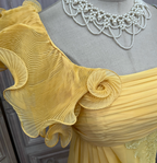 Elegant Bright Yellow A-Line One-Shoulder Ruched Floral-Appliqu¨¦ Chiffon Long Classy Prom Dress