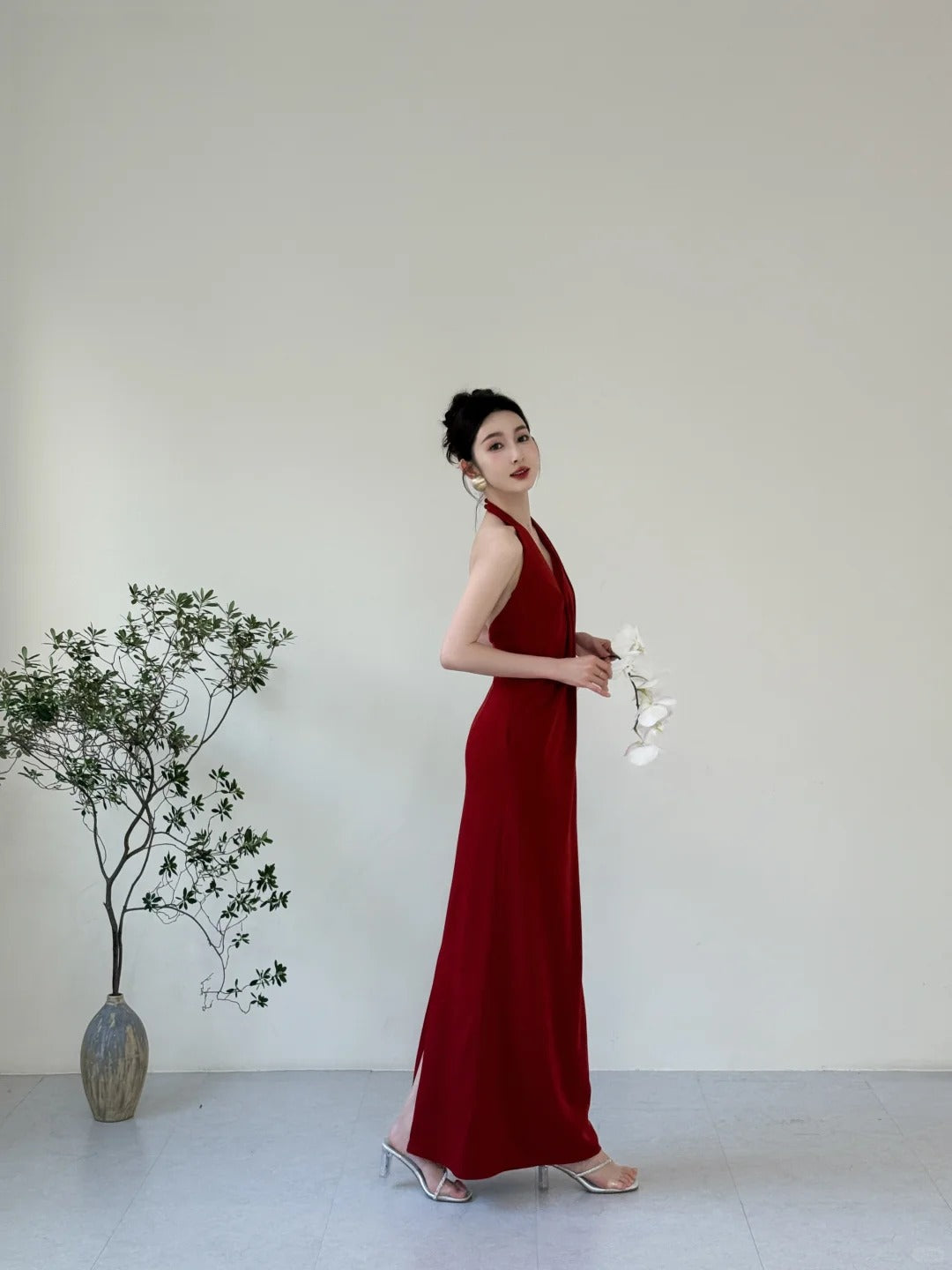 Elegant Burgundy Fitted Halter Neck Deep V-Neck Satin Long Classy Prom Dress