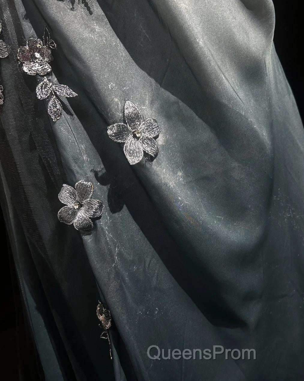 Elegant Chiffon Mermaid Gown For Evening Prom&Party Spaghetti Strap Sequined Applique Evening Gown Secondary image