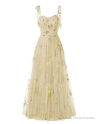 Elegant Embroidery Champagne Prom Dresses Sweetheart Spaghetti Straps A Line Party Dress Long Simple Formal Dress