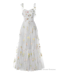 Elegant Embroidery White Prom Dresses Sweetheart Spaghetti Straps A Line Party Dress Long Simple Formal Dress