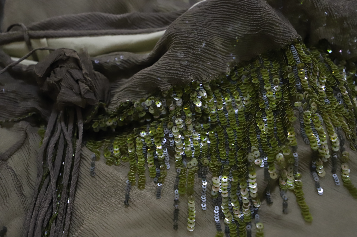 Elegant Green Spaghetti Strap Mermaid Ruffle Sequin Chiffon Long Classy Prom Dress