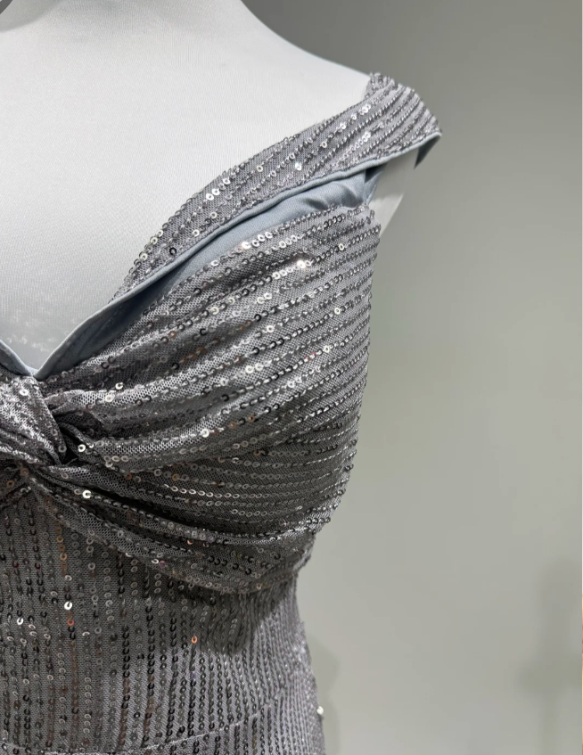 Elegant Grey Mermaid V-Neck Sequined Long Classy Prom Dress