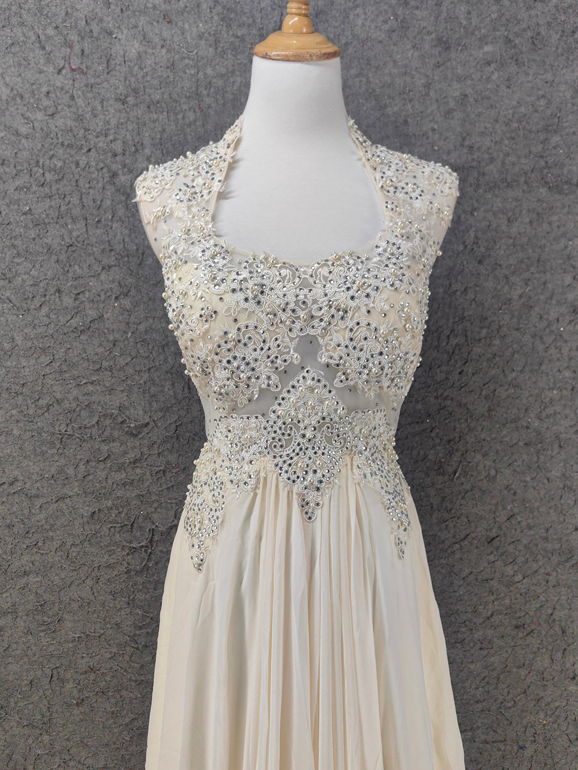 Elegant Ivory Cap-Sleeve Pearl Lace Chiffon Long Classy Prom Dress