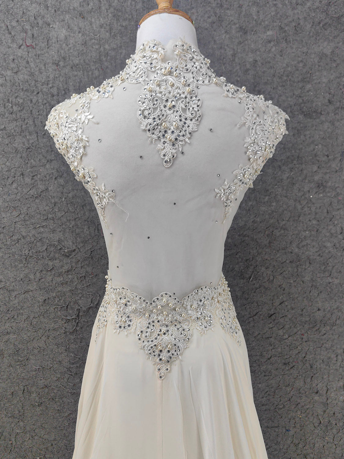 Elegant Ivory Cap-Sleeve Pearl Lace Chiffon Long Classy Prom Dress