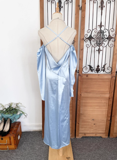 Elegant Ivory Halter Off-The-Shoulder Slim-Fit Satin Long Classy Prom Dress