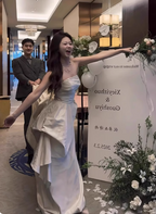 Elegant Ivory Strapless High-Slit Satin Train Classy Prom Dress Wedding Dress