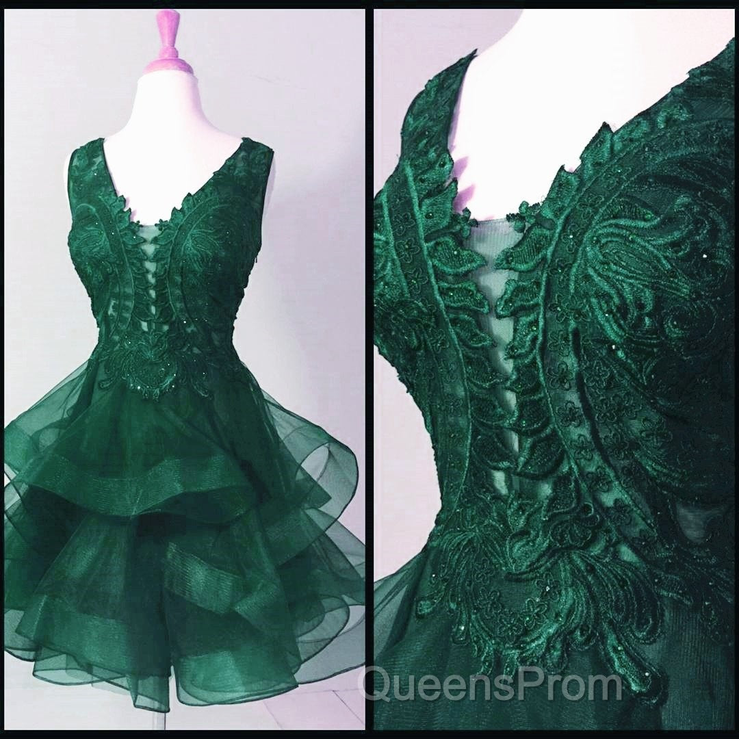 Elegant Lace Appliques Organza Ruffles Homecoming Dress Short
