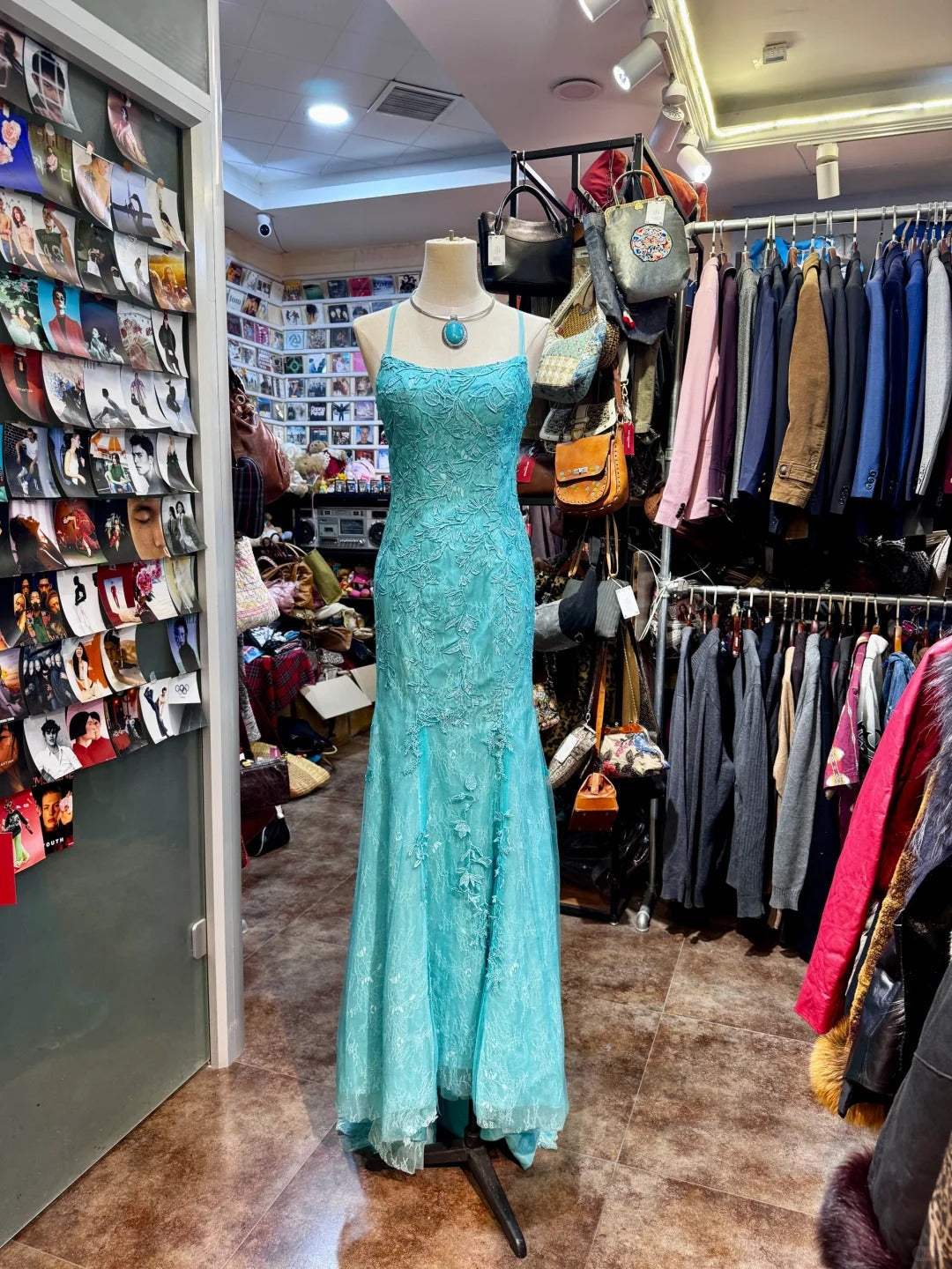 Elegant Lake Blue Mermaid Halter-Neck Lace Long Classy Prom Dress Main image