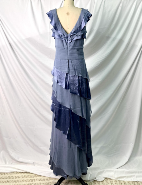 Elegant Layered Gradient Gray-Blue Slim-Fit V-Neck Ruffled Tiered Chiffon Long Classy Prom Dress Secondary image
