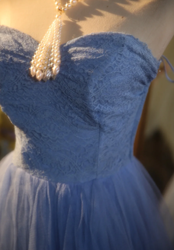 Elegant Light Blue A-Line Sweetheart Neckline Lace Tulle Long Classy Prom Dress