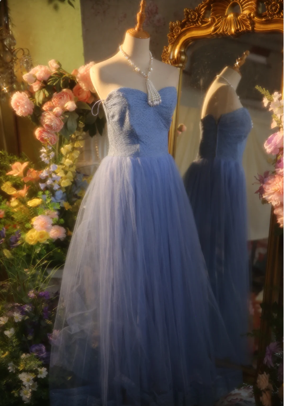 Elegant Light Blue A-Line Sweetheart Neckline Lace Tulle Long Classy Prom Dress