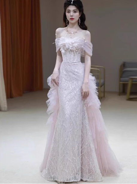 Elegant Light Pink Mermaid Off-The-Shoulder Sequined Sheer Tulle Long Classy Prom Dress