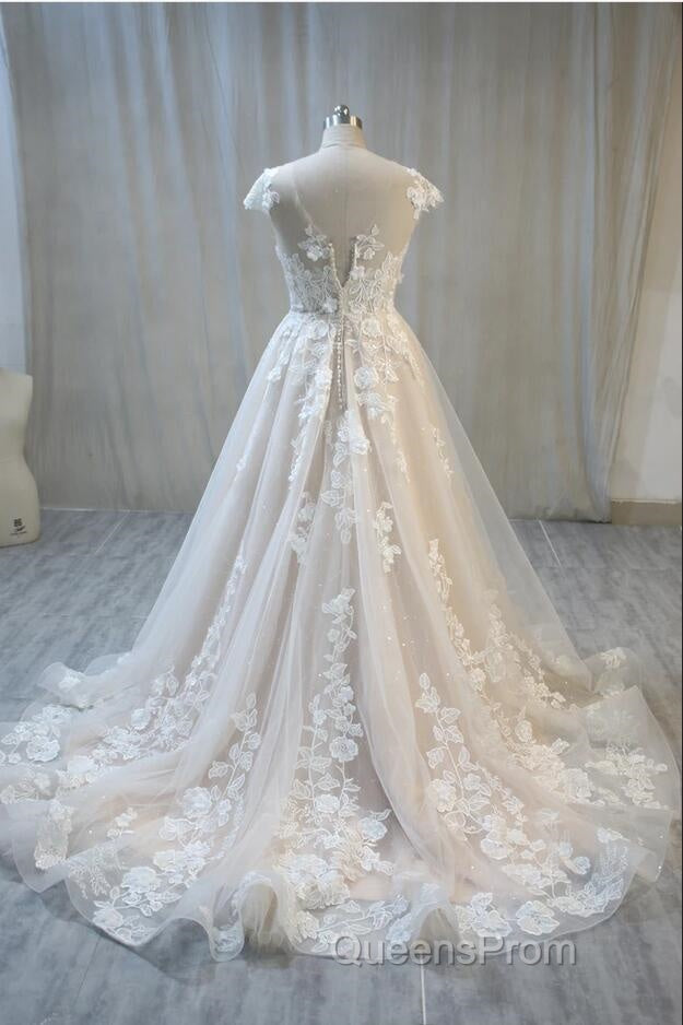 Elegant Long A-Line Bateau Backless Appliques Lace Tulle Wedding Dress Secondary image