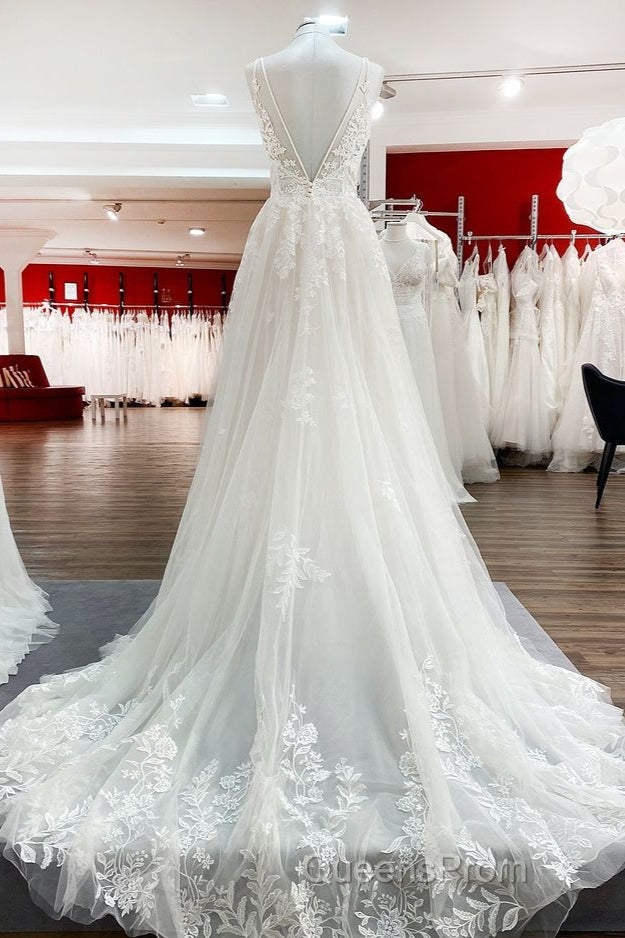 Elegant Long A-Line V Neck Tulle Spaghetti Straps Lace Wedding Dress Secondary image
