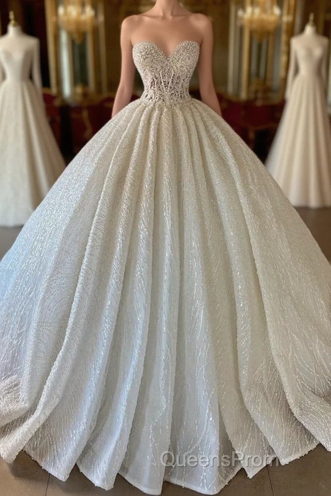 Elegant Long Ball Gown Sweetheart Sleeveless Sequined Tulle Lace Wedding Dress Main image