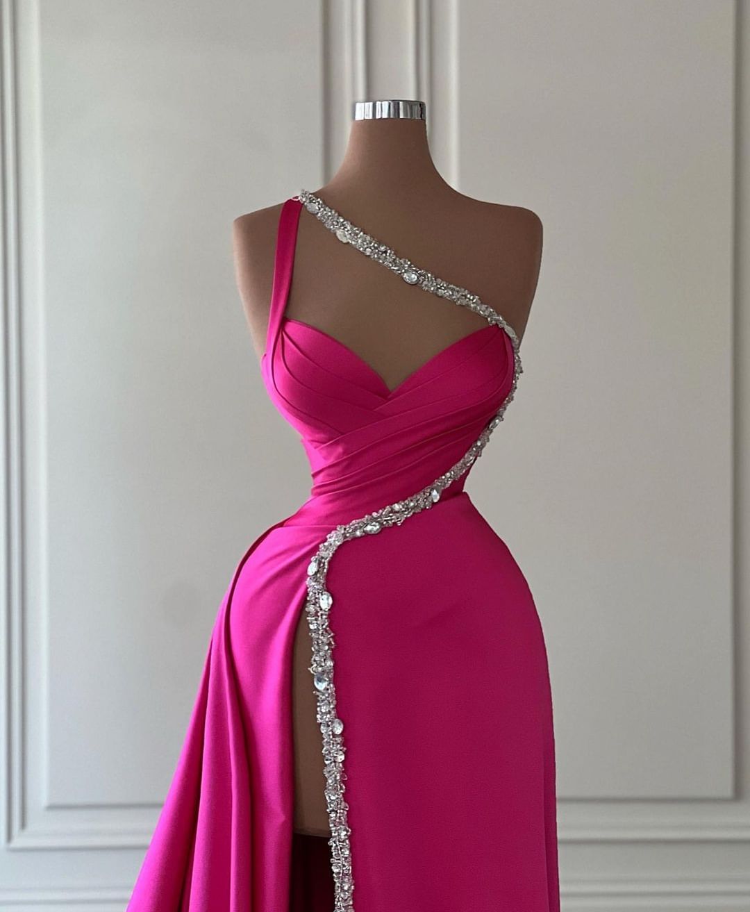 Elegant Long Fuchsia One Shoulder Jewels Sleeveless Prom Dresses Long Slit Online Secondary image