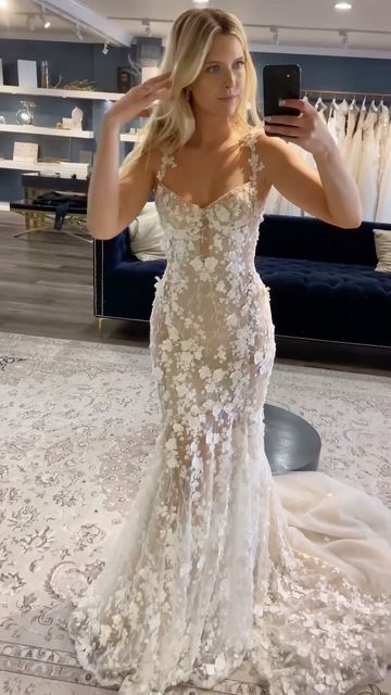 Elegant Long Mermaid Lace Applique Classy Prom Dress Wedding Dress Classy Evening Dress Secondary image