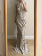 Elegant Mermaid Halter Neck Deep V-Neck Sequined Long Classy Prom Dress