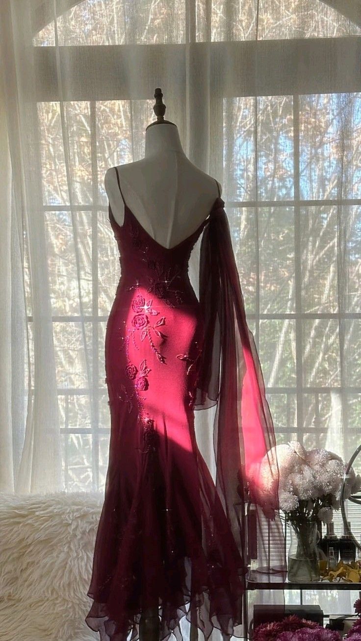 Elegant Mermaid Spaghetti Straps Burgundy Chiffon Classy Prom Dress Inspiration Trending Classy Evening Gowns Classy Party Classy Prom Dress