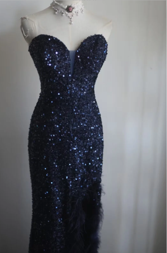 Elegant Navy Blue Mermaid Heart-Shaped Neckline Feather Sequined Long Classy Prom Dress