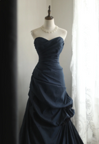 Elegant Navy Blue Mermaid Pleated Satin Long Classy Prom Dress