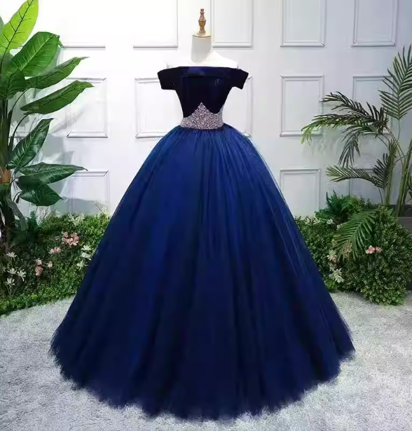 Elegant Navy Blue Off-The-Shoulder Velvet Tulle Ball Gown Prom Dress Sweet 16 Dress Main image