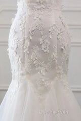 Elegant Off-The-Shoulder Mermaid Long Wedding Gown With Lace Appliques