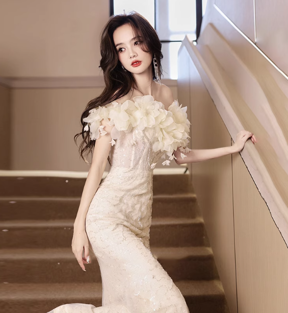 Elegant Off-White Mermaid Off-The-Shoulder 3D Floral Sequined Sheer Tulle Long Classy Prom Dress Secondary image