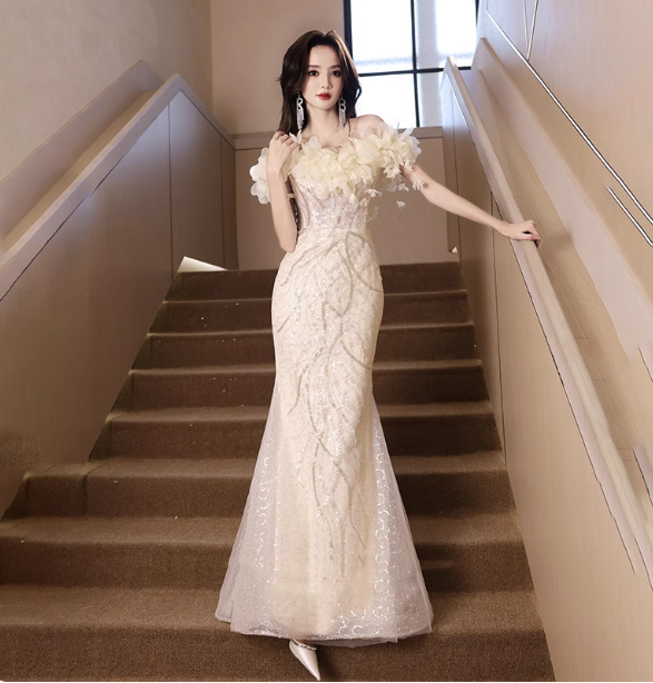 Elegant Off-White Mermaid Off-The-Shoulder 3D Floral Sequined Sheer Tulle Long Classy Prom Dress